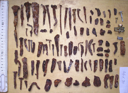 Rieben, Dorfkirche, Metallfunde